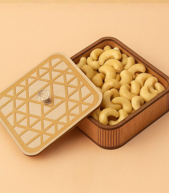 Premium Cashew Nuts Small Gift Box