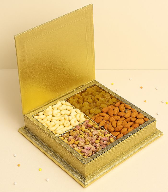 Mix High-Quality Dry Fruits With Traditional Gift Box