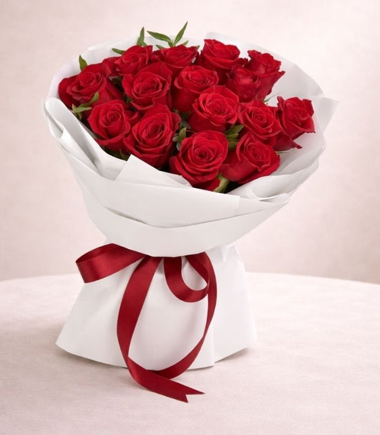 Classic Elegance 15 Red Roses Bouquet