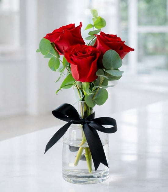 Scarlet Trio Roses in Glass Vase